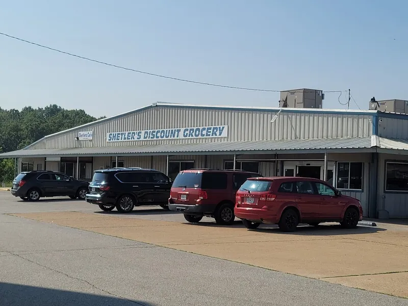 Shetler's Discount Grocery in Cabool, MO