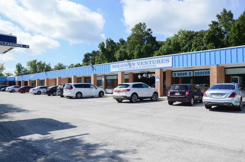 Solomon Ventures - Discount store in Jacksonville, Florida