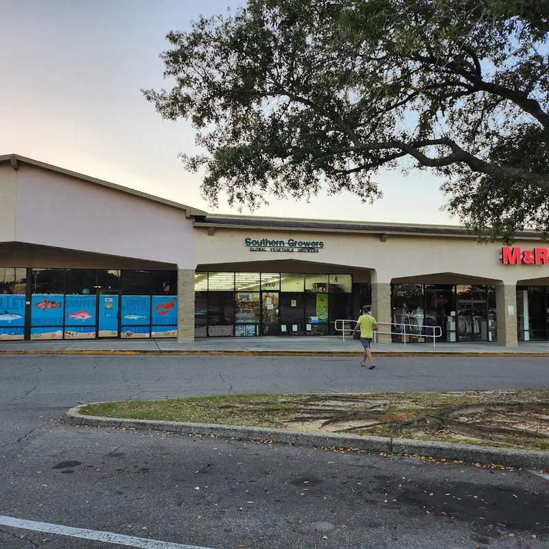 Southern Growers - Indian grocery store in Tallahassee, Florida