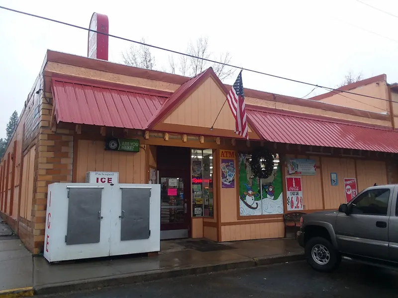 Springdale Grocery & Hardware - Grocery store in Springdale, Washington