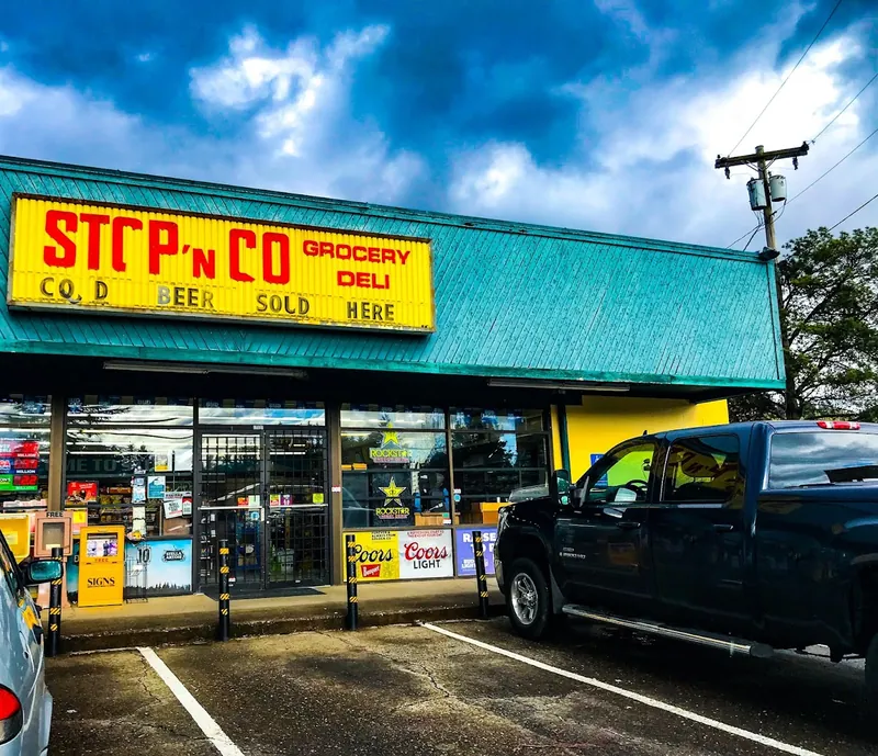 Stop N Go Market - Convenience store in Damascus, Oregon