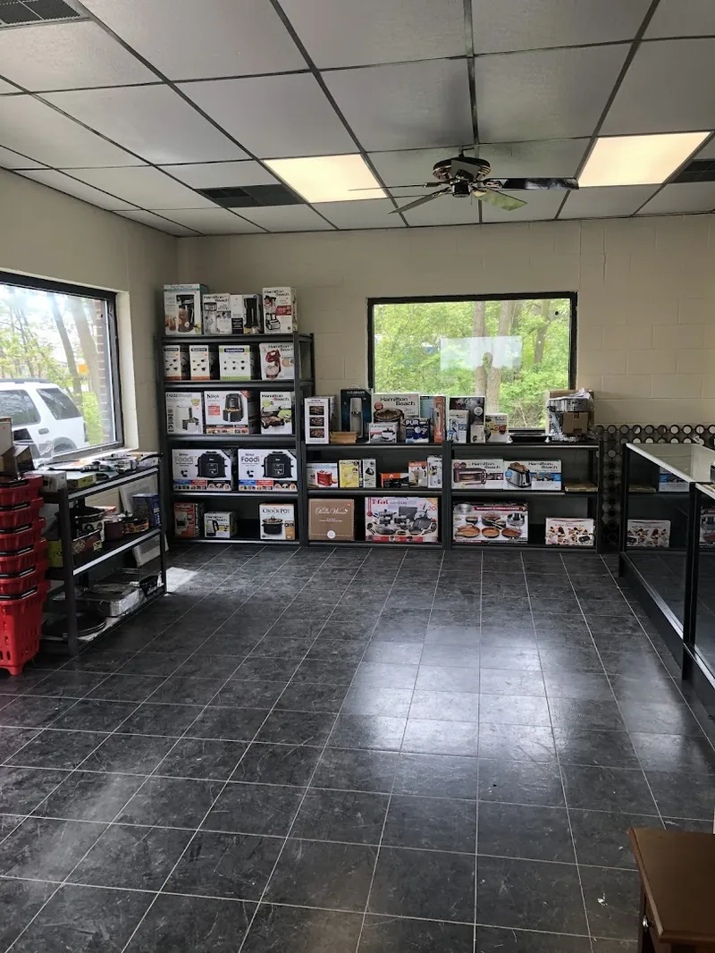 Sugar Run Surplus Center - Discount store in Altoona, Pennsylvania