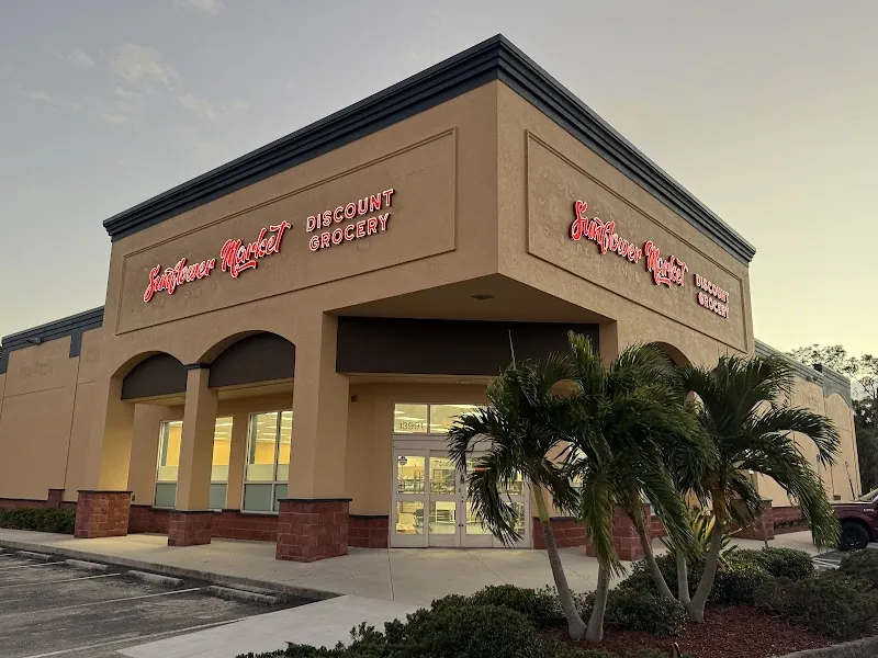 Sunflower Discount Grocery Liquidation Outlet - Discount supermarket in North Fort Myers, Florida