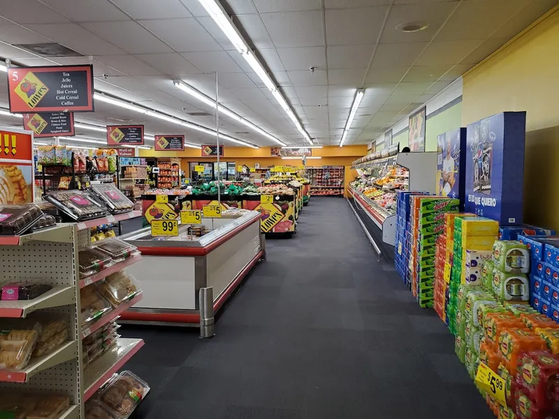 Super Save Discount Food Store - Grocery store in Las Vegas, New Mexico