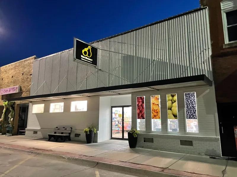 The Market Fresh Local Community - Grocery store in Louisville, Nebraska