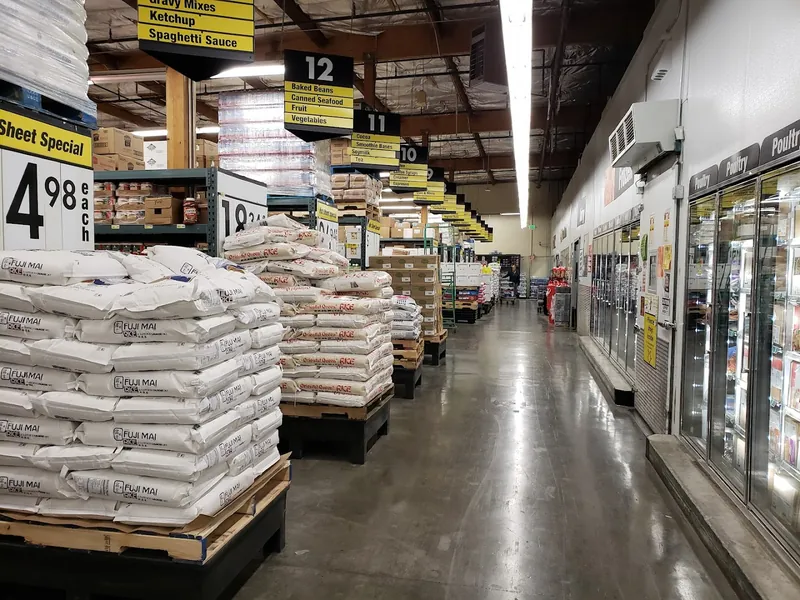 US Foods CHEF'STORE - Wholesale grocer in Seattle, Washington