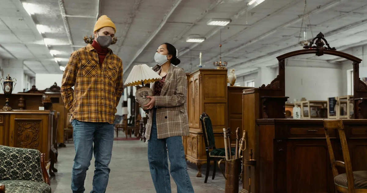 3 Smart Reasons to Visit Thrift Stores Regularly