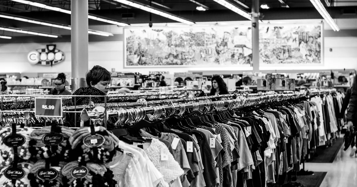 Thrifting on a Budget: How to Create a Smart Shopping List