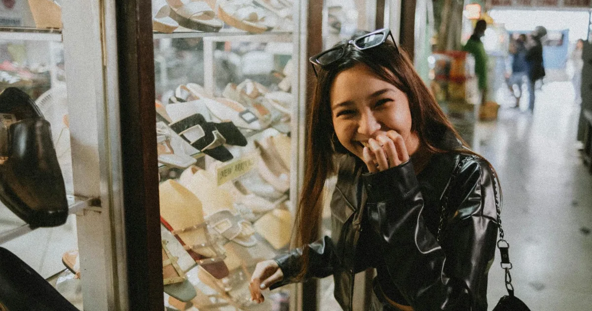 Why Customer Reviews Make Thrift Shopping Smarter