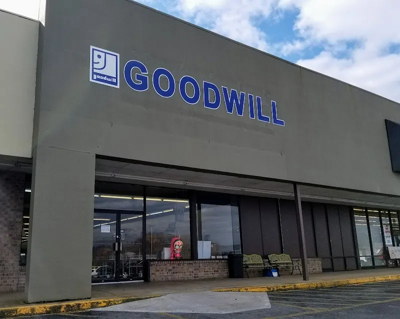 Goodwill Store & Donation Center in Guntersville, AL