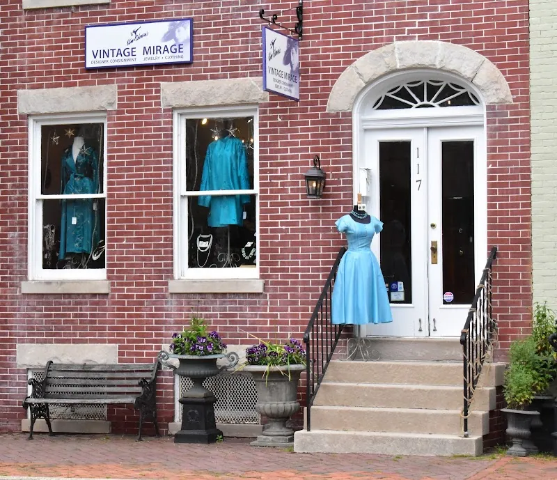 Vintage Mirage in Alexandria, VA